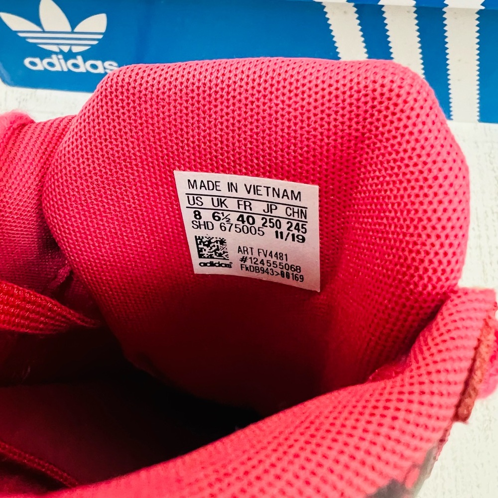 Adidas Women’s Falcon FV4481 Sneakers Sport Shoes Sz.8 Bright Pink Rare - Picture 9 of 10